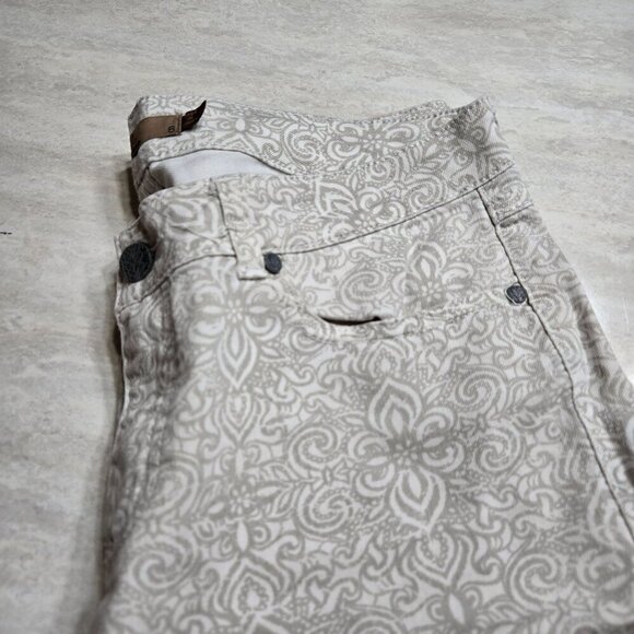 Prana Kara Jeans Womens Size 6 Patterned Beige Gray Lowrise Slim Leg Outdoor - Picture 9 of 12